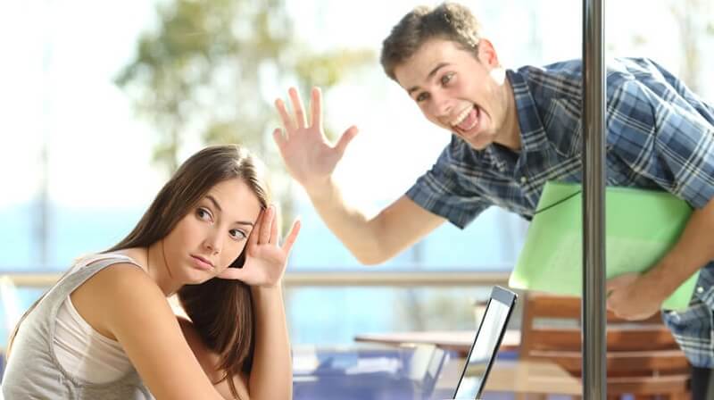 candidati non rispondono agli annunci